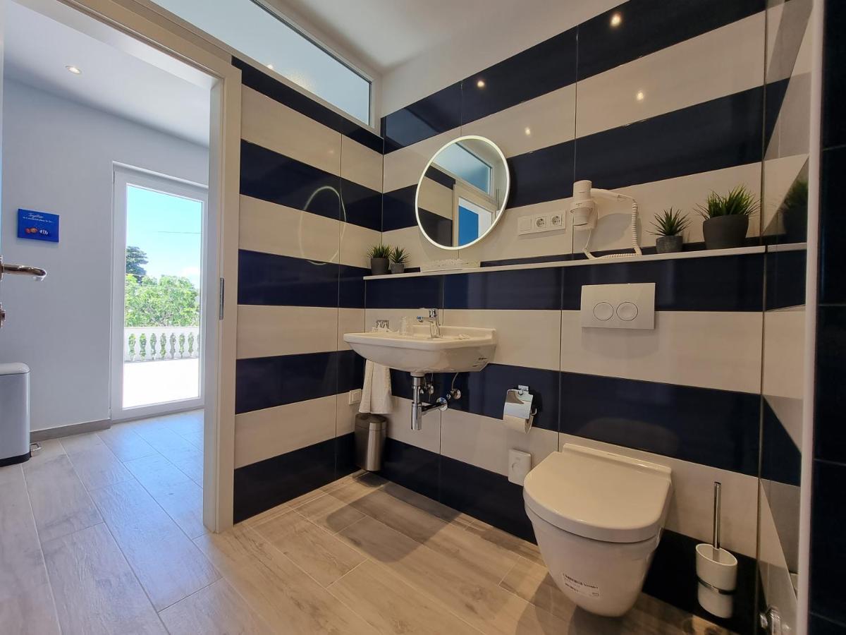 Apartments Suha Punta - Villa Babalonija Kampor ภายนอก รูปภาพ